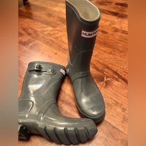 Hunter Women’s Rainboots. Size 7